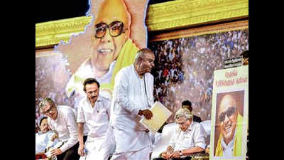 DMK hopes unveiling of statue will unite opposition
