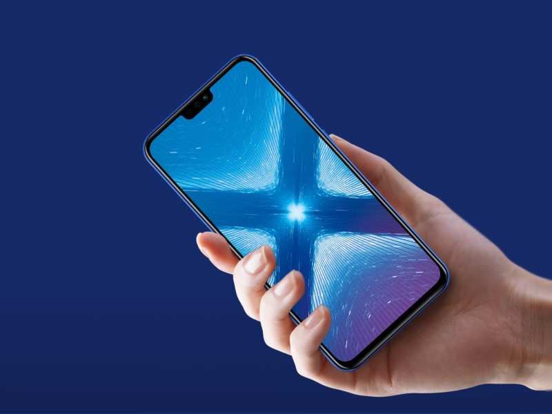 ​Display: Honor 8X has the biggest display with 6.5-inch screen