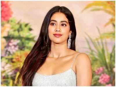 This throwback picture of Janhvi Kapoor proves that she always loved ...