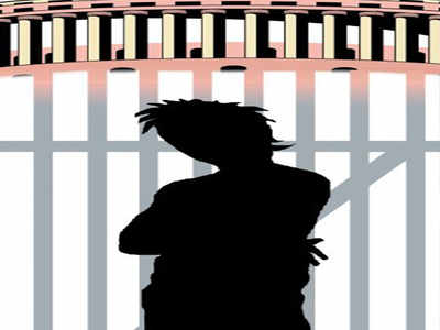 Juvenile held for raping 6-year-old