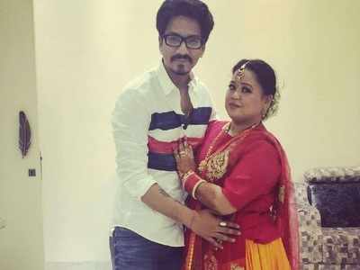 Bharti Singh and Haarsh Limbachiyaa celebrate first wedding anniversary; the comedienne writes a special note