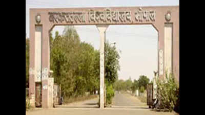 Staff union polls: Raj Bhawan seeks explanation from Barkatullah University