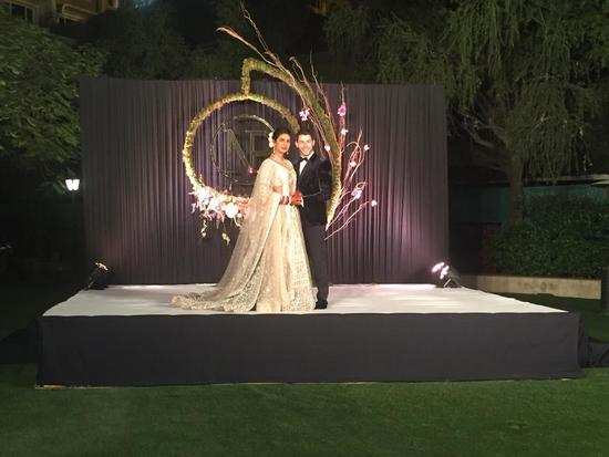 Priyanka Chopra and Nick Jonas’ pictures from their Delhi reception will leave you staring away