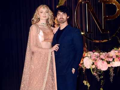 Sophie Turner, Joe Jonas marry in Vegas, pull off most anti-Priyanka  Chopra-Nick Jonas wedding ever. See pics, videos - Hindustan Times