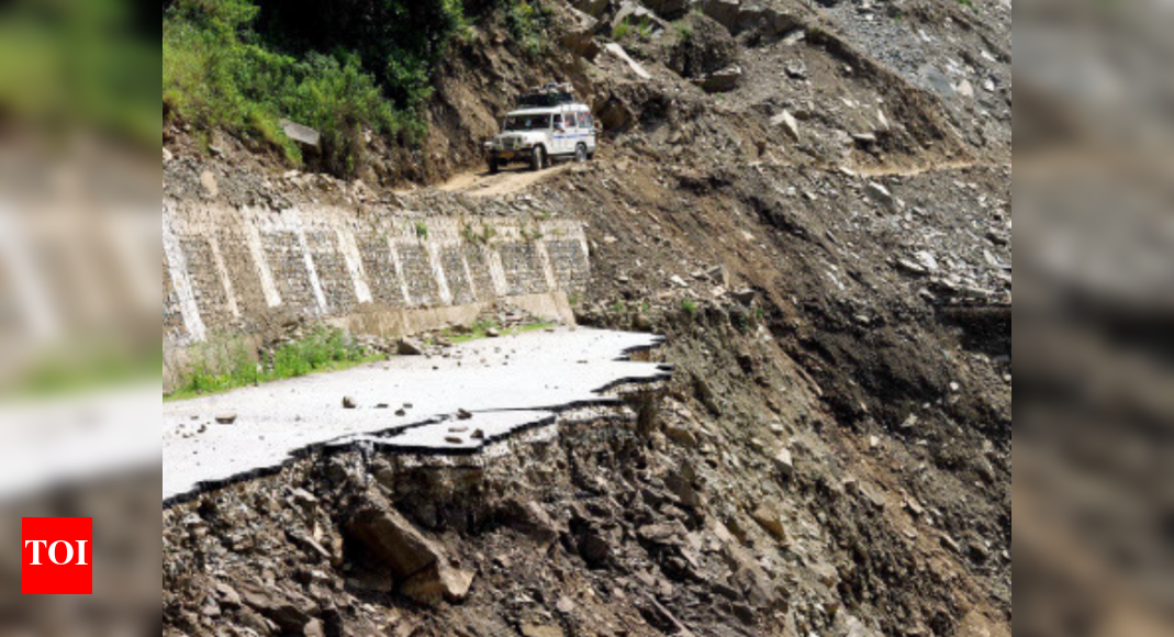 In 17 India Second Worst In Extreme Weather Deaths India News Times Of India