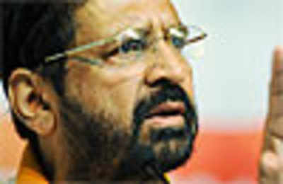 Kalmadi foot in mouth: 'Diana was here!'