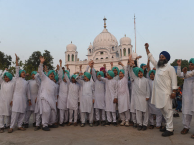 After Kartarpur, Pakistan gives visas to 220 Indians for temple visit