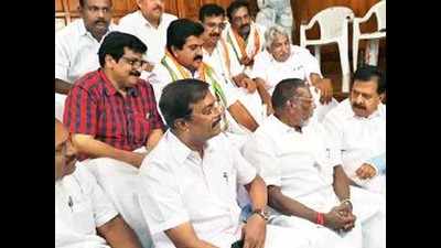 Speaker to discuss UDF MLAs' dharna with Kerala govt
