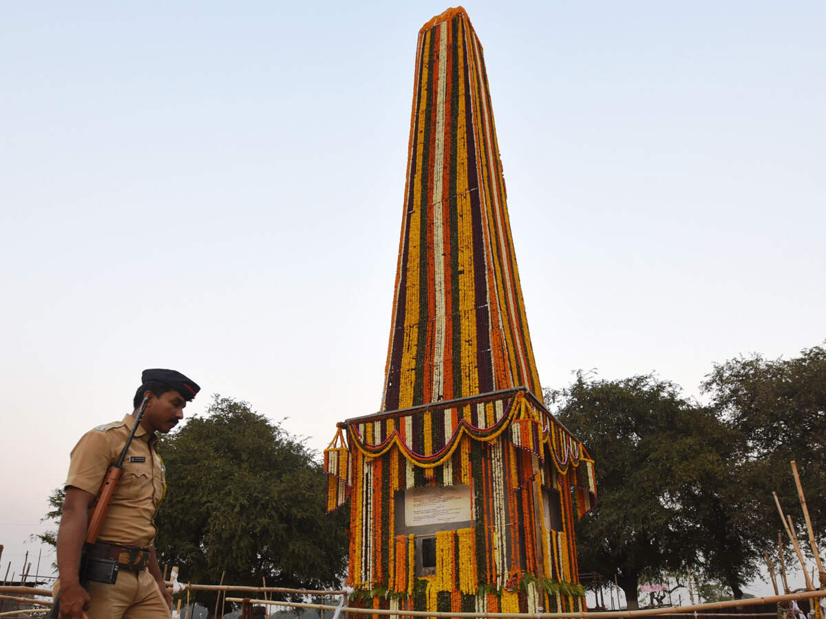 Bhima Koregaon: Pune police to step up vigil for Koregaon-Bhima battle  anniversary | Pune News - Times of India