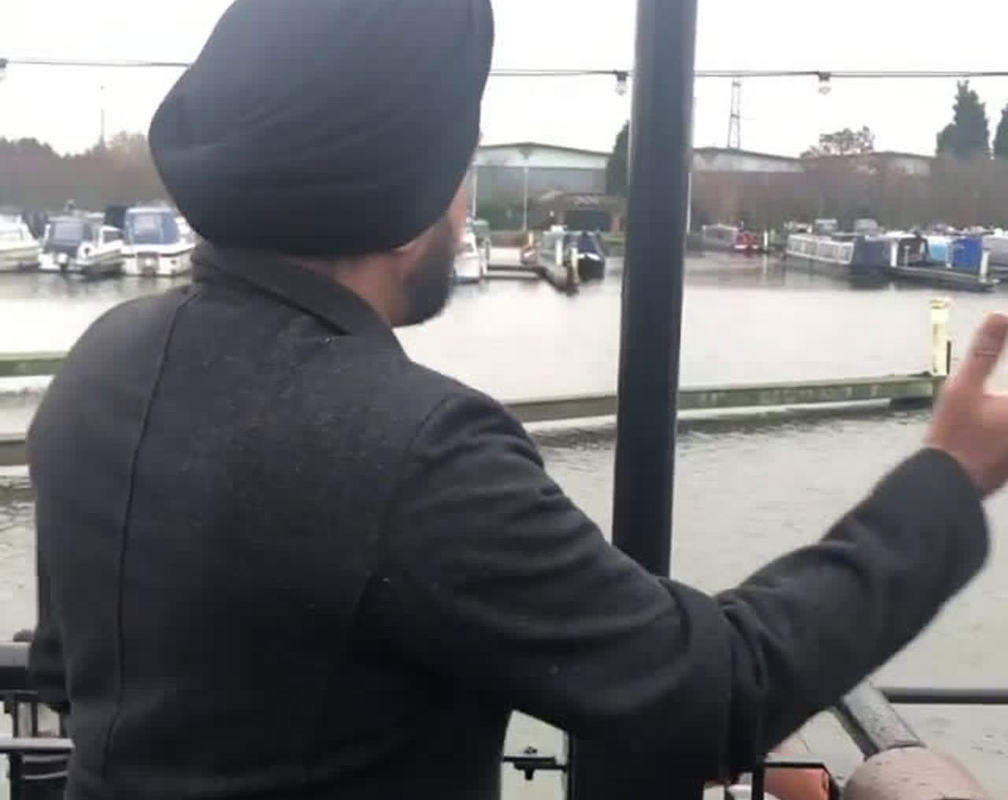 
Gurpreet Ghuggi talks about cleanliness in UK
