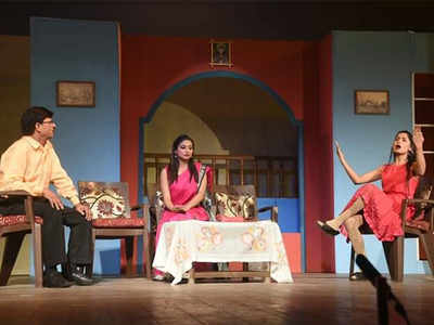 Lucknowites enjoy the comedy play My Sweet Heart