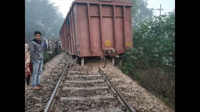 UP: Goods train derails in Farrukhabad, rail traffic affected