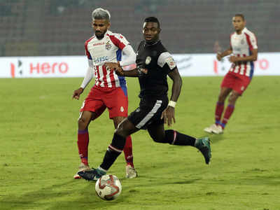 ISL: NorthEast United, ATK play out goalless draw