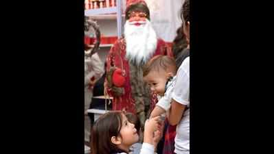 Annual Christmas fair brings German delicacies to Delhi