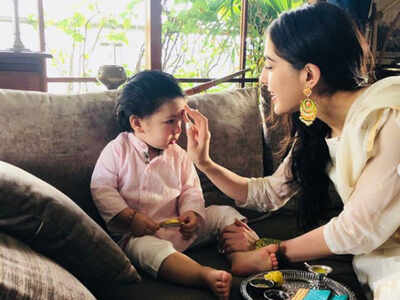 Sara Ali Khan reveals what Rakhee gift Taimur Ali Khan gave to her this year.
