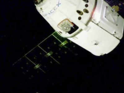 SpaceX Xmas delivery arrives at space station