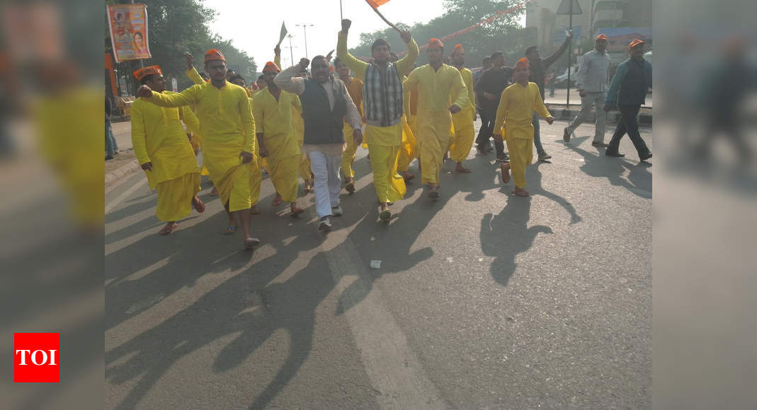 Vhp Rally Live Updates Heavy Security Deployment At Ramlila Maidan 7231