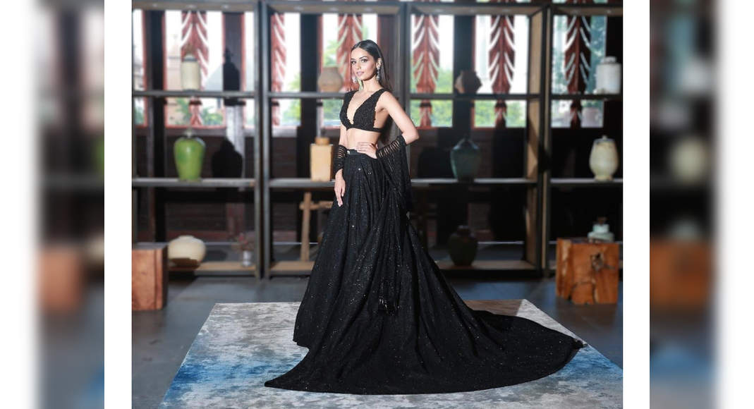 Miss World 2018: Manushi Chhillar Scintillates in Black Sabyasachi Lehenga  for the Crowning Ceremony at Sanya, China, View Pics | 👗 LatestLY