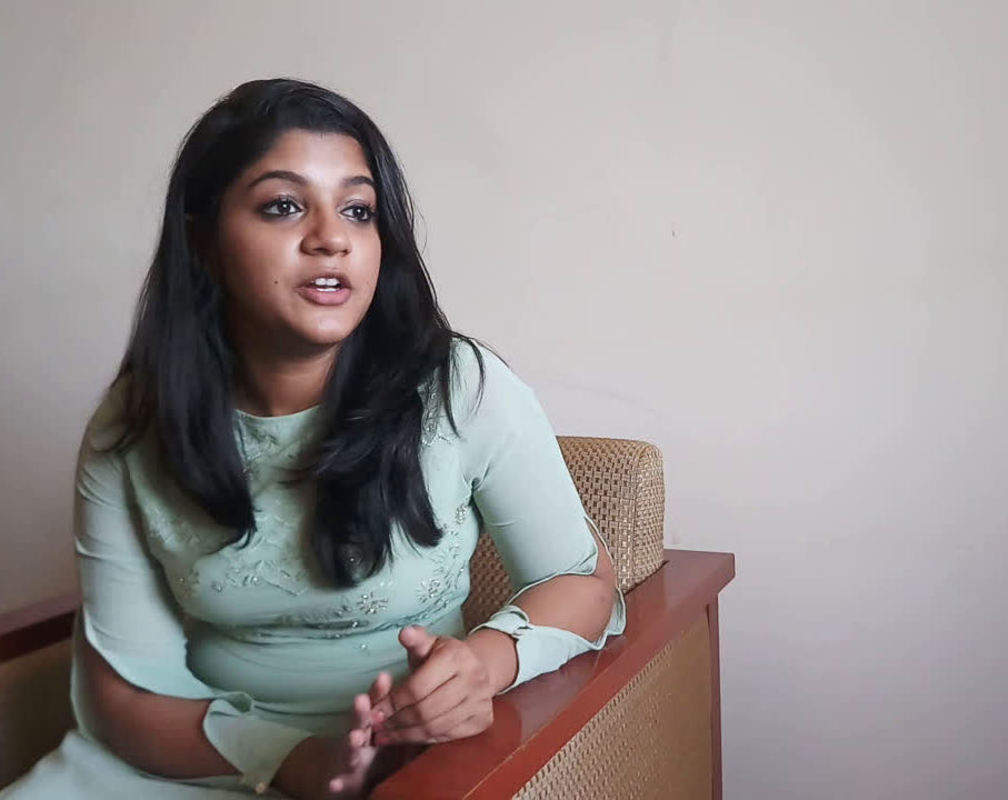 
Aparna Balamurali talks about working experience with Rajiv Menon in 'STM' movie
