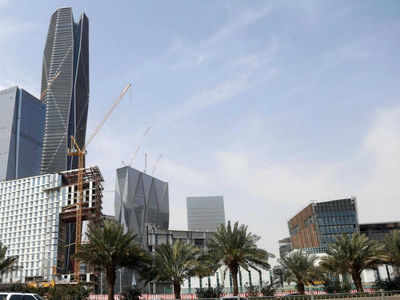 Saudi Arabia said to review expat fees as economy feels sting