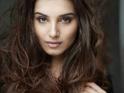 Tara Sutaria remembers Alyque Padamsee