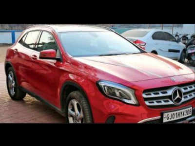 Men caught drunk, police seize luxury car in Ahmedabad