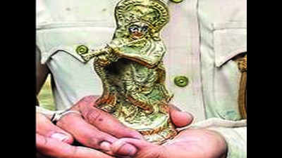 Antique Vishnu idol stolen from Siddheswar temple found