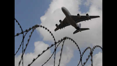 Srinagar, Kolkata flights among nine to arrive late
