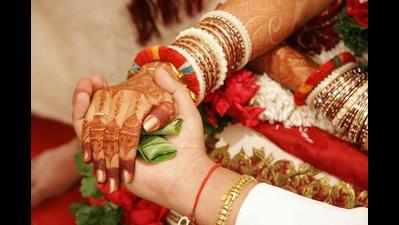 Delhi to soon limit guests and food at weddings