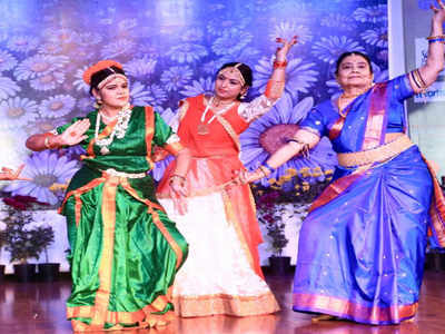 Women doctors showcase their talent on stage