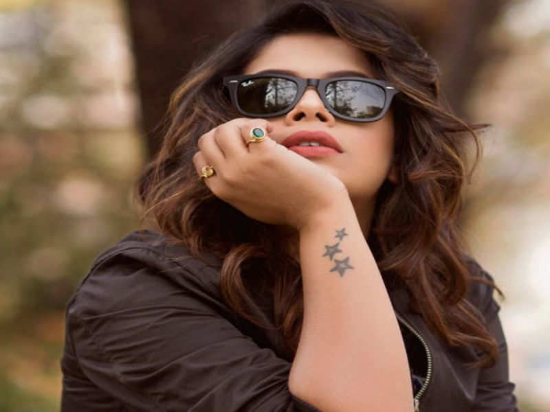 Iman Chakraborty Set For Her Acting Debut Bengali Movie News Times Of India