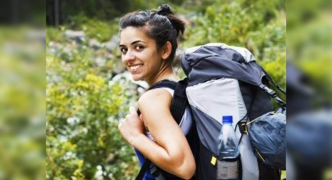 indian single female traveller