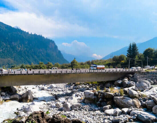 Hotels in Kufri on Chail Road