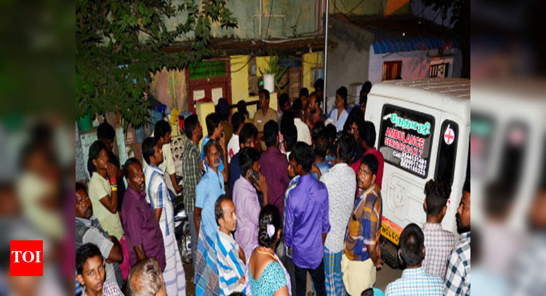 Man, woman found dead, suicide suspected | Madurai News - Times of India