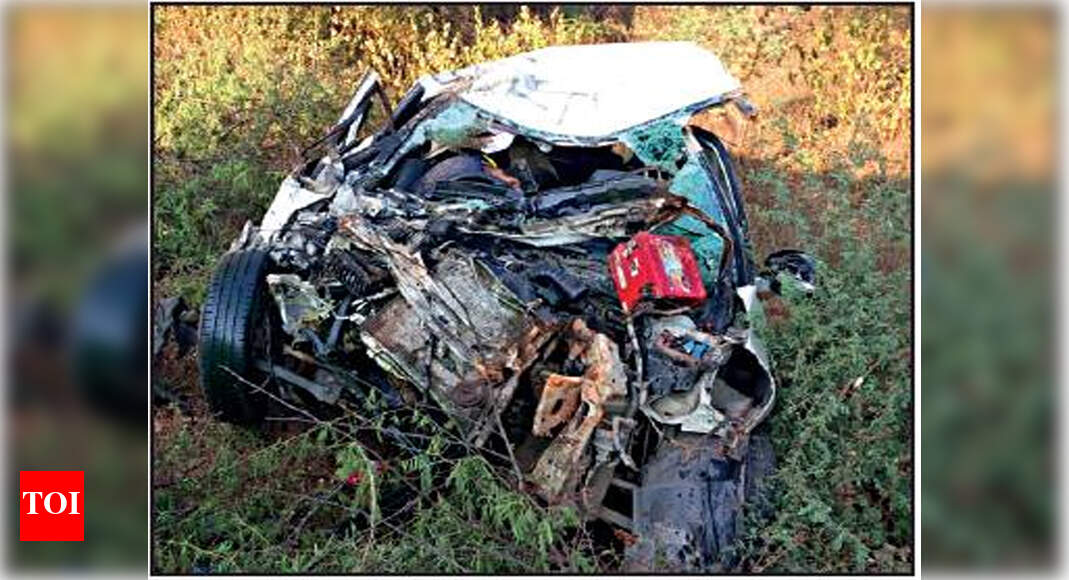 Five of a family killed as car rams truck in Katni district | Bhopal ...