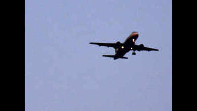 Kolkata, Srinagar flights among eight to arrive late