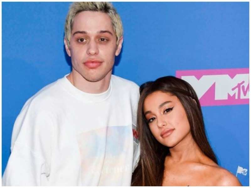 Ariana Grande Rushes To Meet Ex Fiance Pete Davidson After