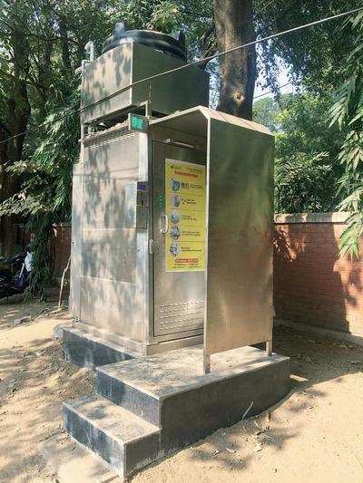Stink-free e-toilets to come up in city