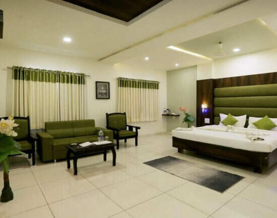 Hotels in Bhuj
