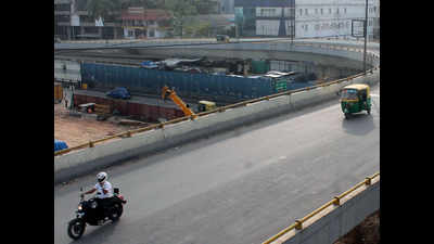 Namma Metro work: Traffic diversions kick in at Jayadeva junction