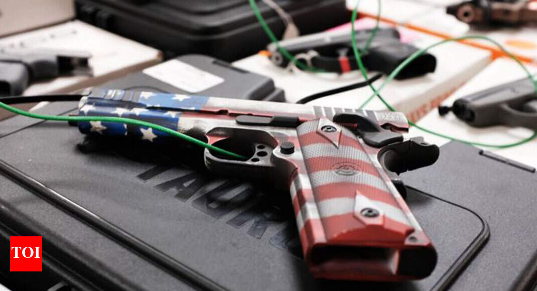 Trump panel recommends guns in schools for students' safety