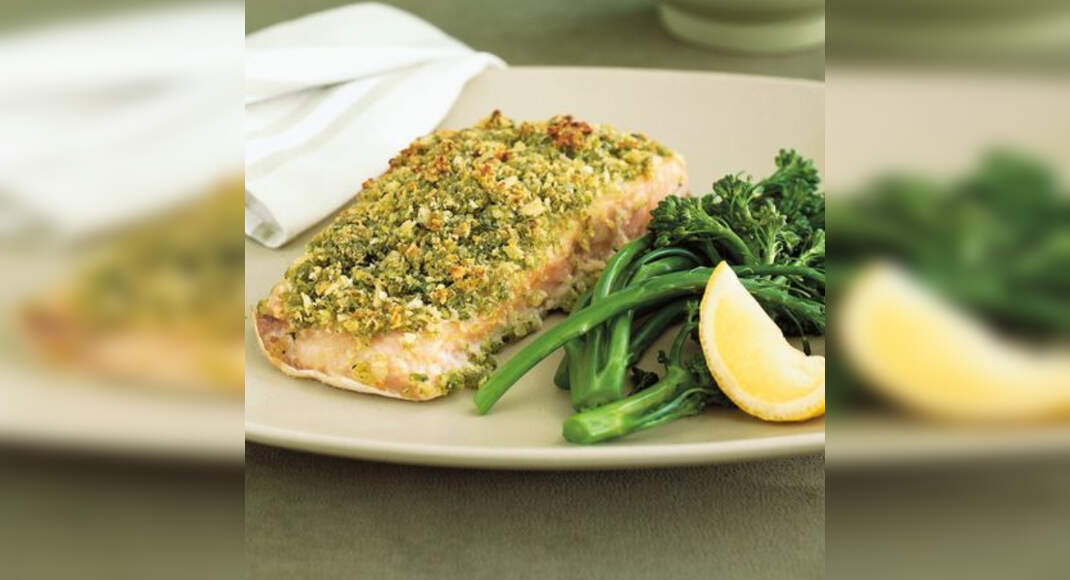 Pesto and Macadamia Crusted Sole Recipe: How to Make Pesto and Macadamia Crusted Sole Recipe | Homem