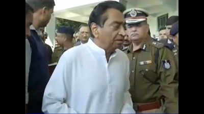 In major administrative reshuffle, Kamalnath transfers 42 IAS officers