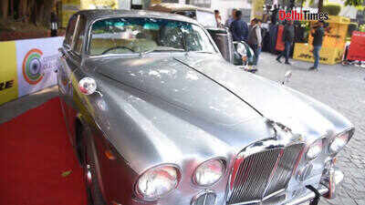 A car rally to promote road safety in Delhi