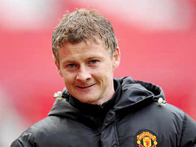 Solskjaer says he would 'love' to be full-time Manchester United boss
