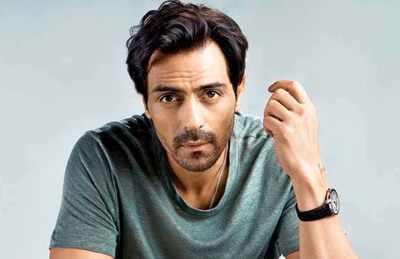 Arjun Rampal in a legal soup due to non-payment issues