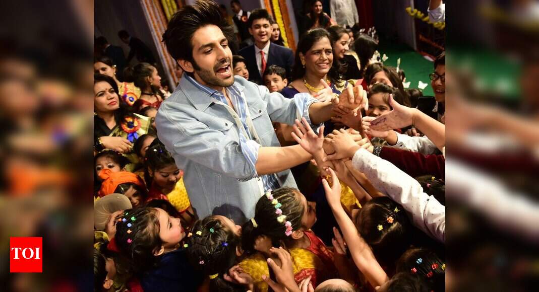 When Kartik Aryan danced with tiny tots Events Movie News Times of