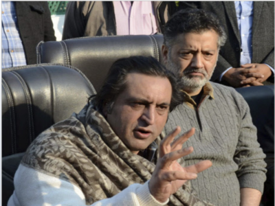 'Peoples Conference favours constructive engagement to resolve Kashmir issue: Lone