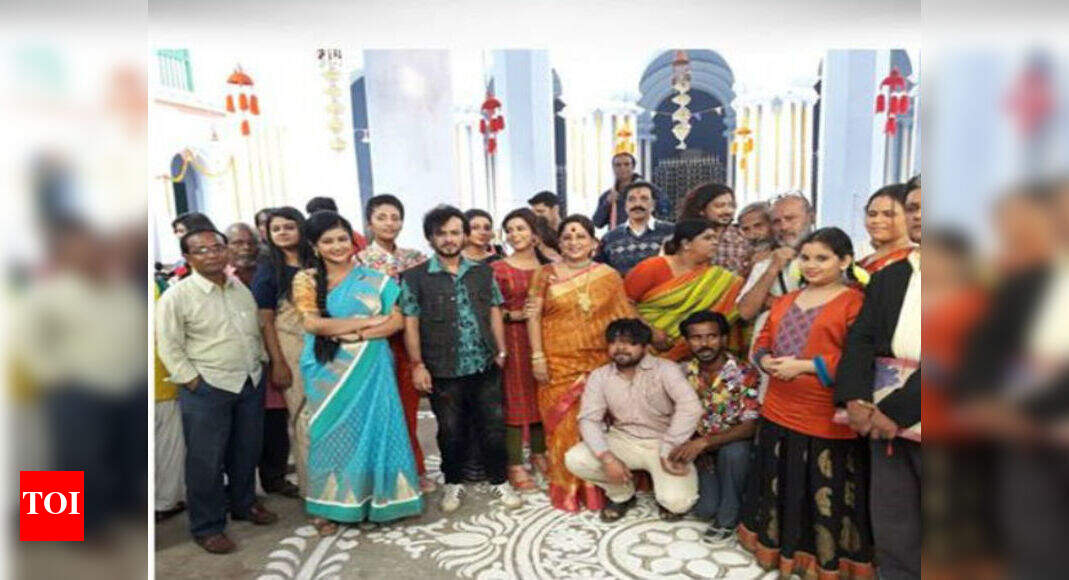 Dutta Parar Keora Kechal Brings In A Fun Filled Treasure Hunt With A Touch Of Romance Bengali Movie News Times Of India