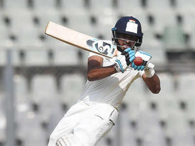 Ranji Trophy: Iyer onslaught gives Mumbai hopes of outright victory